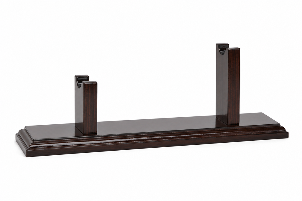 Wooden display stand for pistols